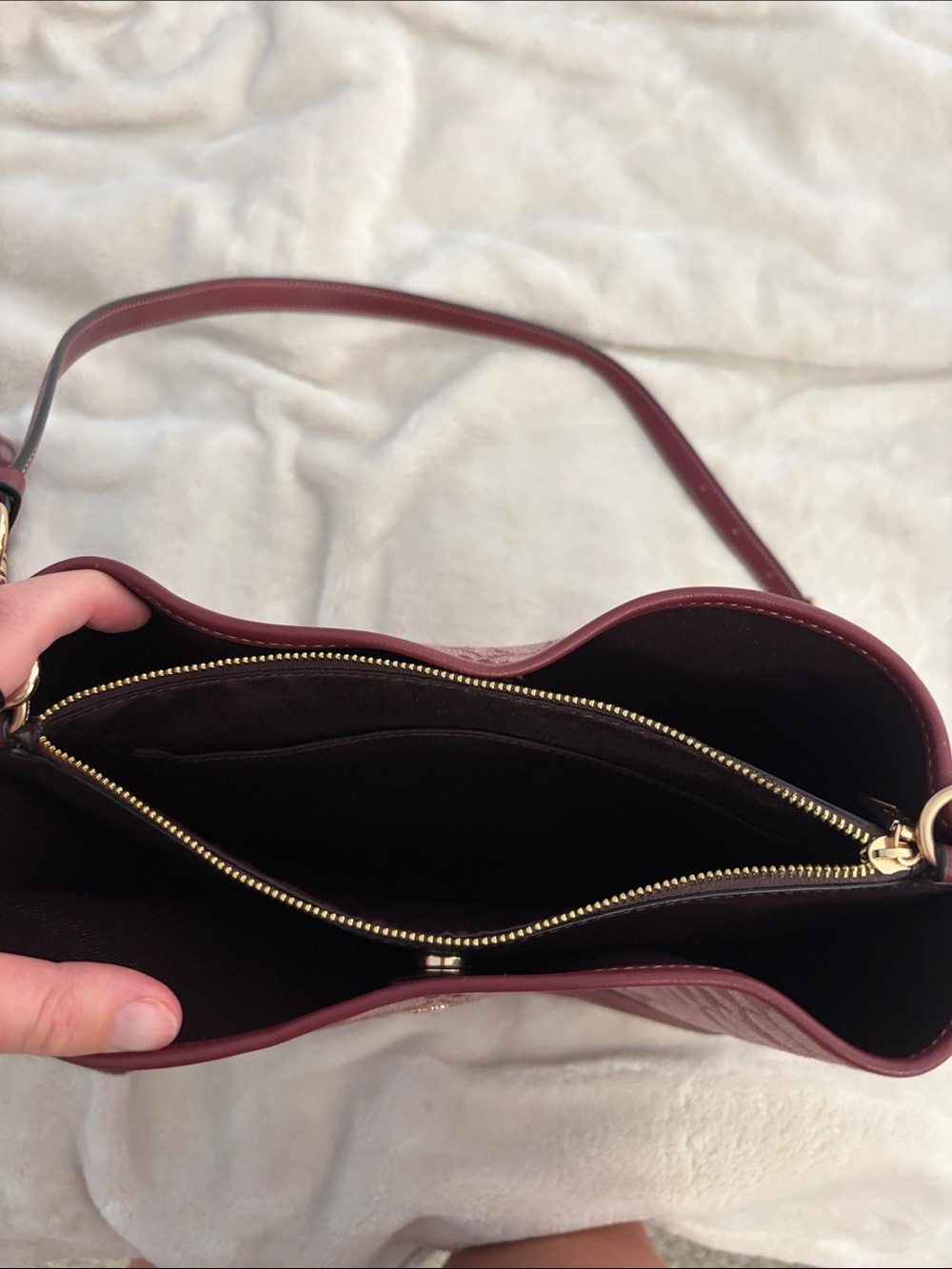 Coach Wine Signature Crossbody with Matching Wristlet - Picture 4 of 5